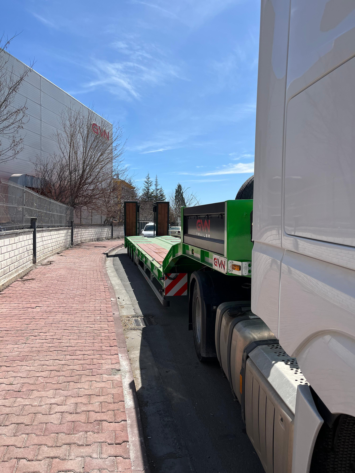 GVN TRAILER undefined: Foto 7