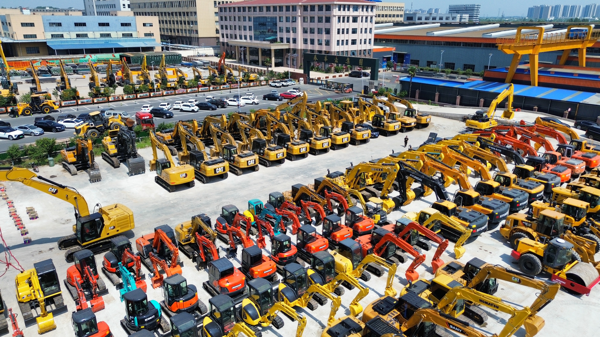 Toaks International Trading Company - Autobuze TOYOTA - An: 2004, LPG undefined: Foto 3