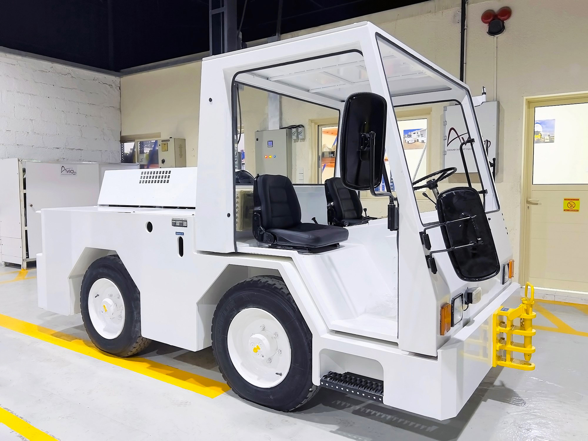 AVIACO GSE - Echipamente aeroportuare TLD - An: 2009, diesel undefined: Foto 6