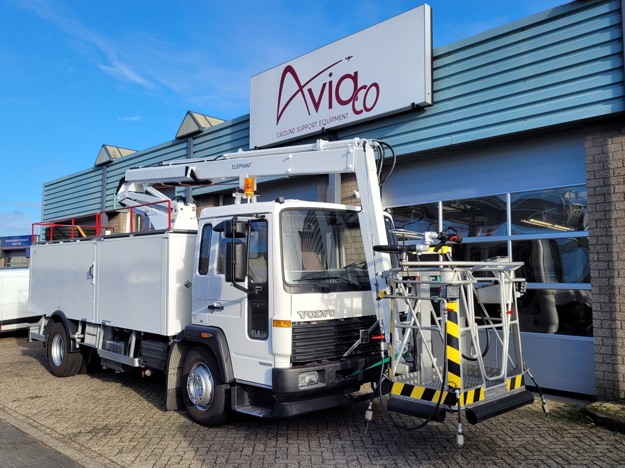 AVIACO GSE - Echipamente aeroportuare TLD - An: 2009, diesel undefined: Foto 14