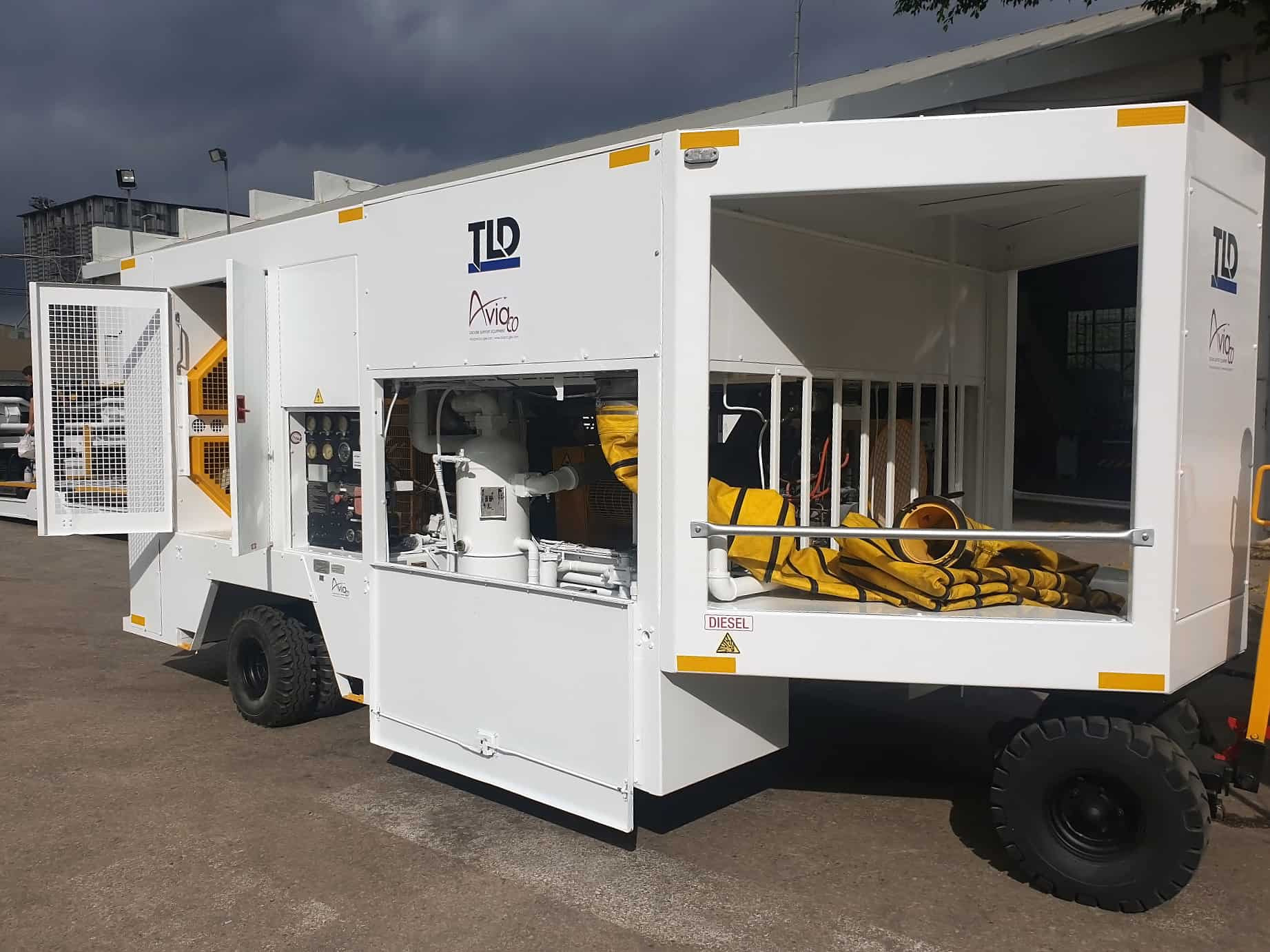 AVIACO GSE - Echipamente aeroportuare TLD - An: 2009, diesel undefined: Foto 52