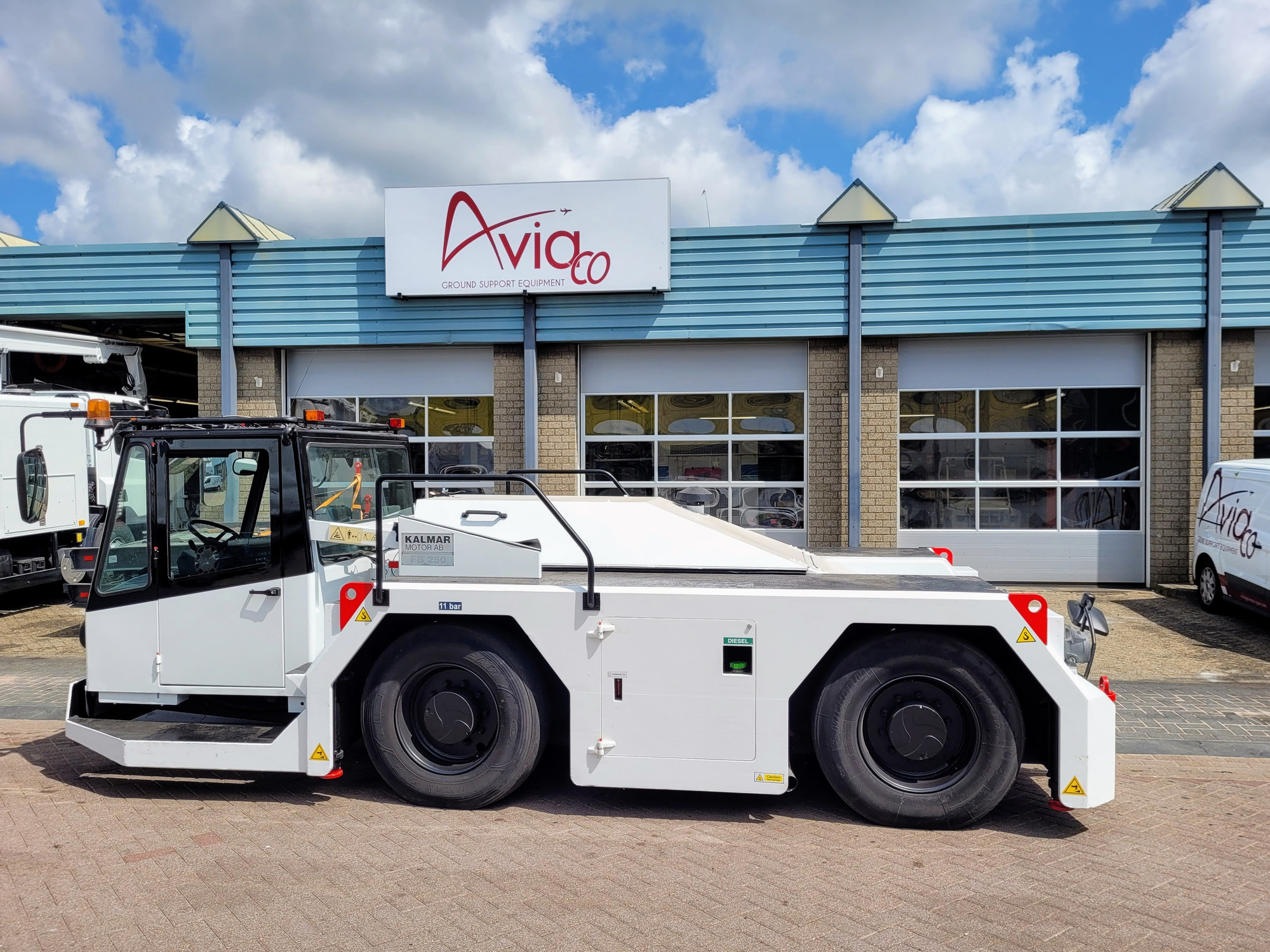 AVIACO GSE - Echipamente aeroportuare TLD - An: 2009, diesel undefined: Foto 38