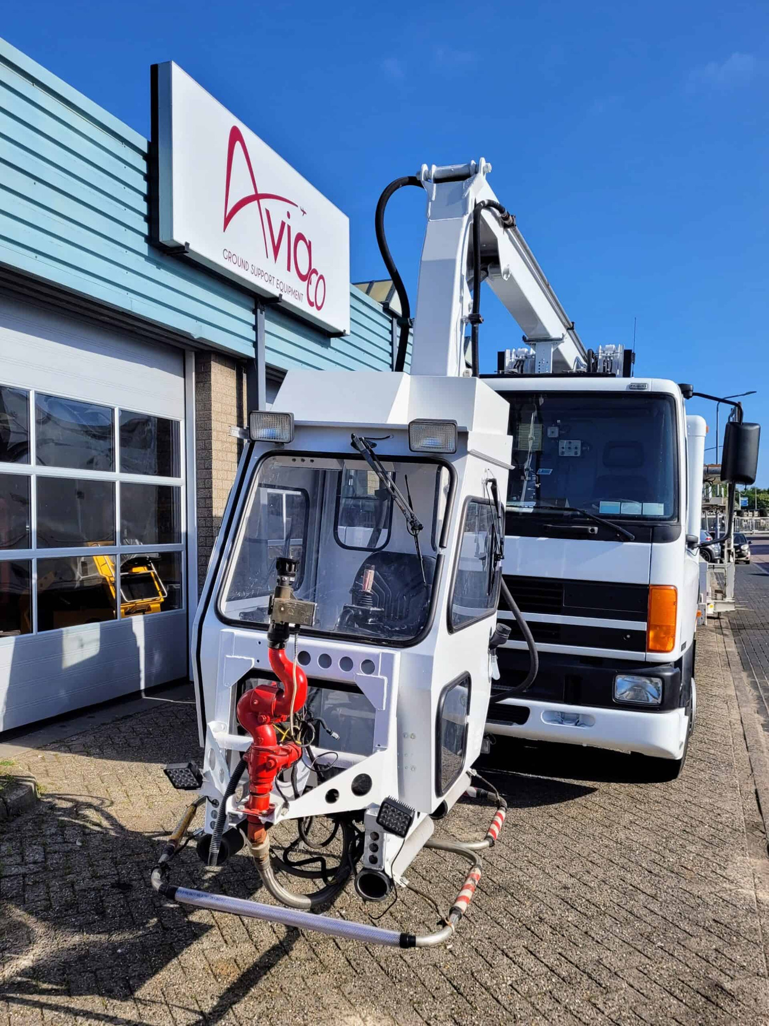 AVIACO GSE - Echipamente aeroportuare TLD - An: 2009, diesel undefined: Foto 60