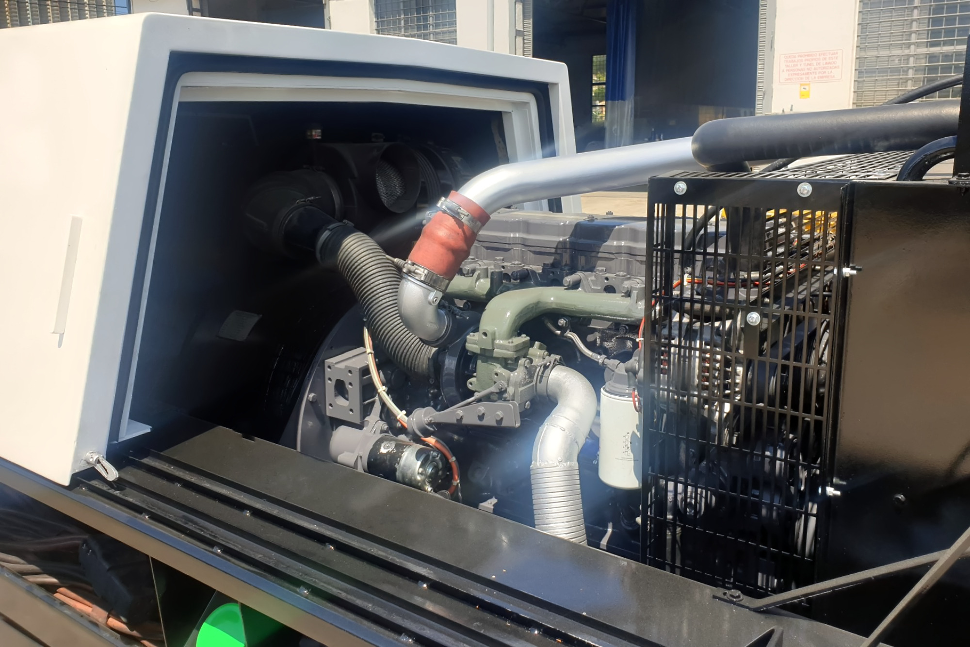 AVIACO GSE - Echipamente aeroportuare TLD - An: 2009, diesel undefined: Foto 79