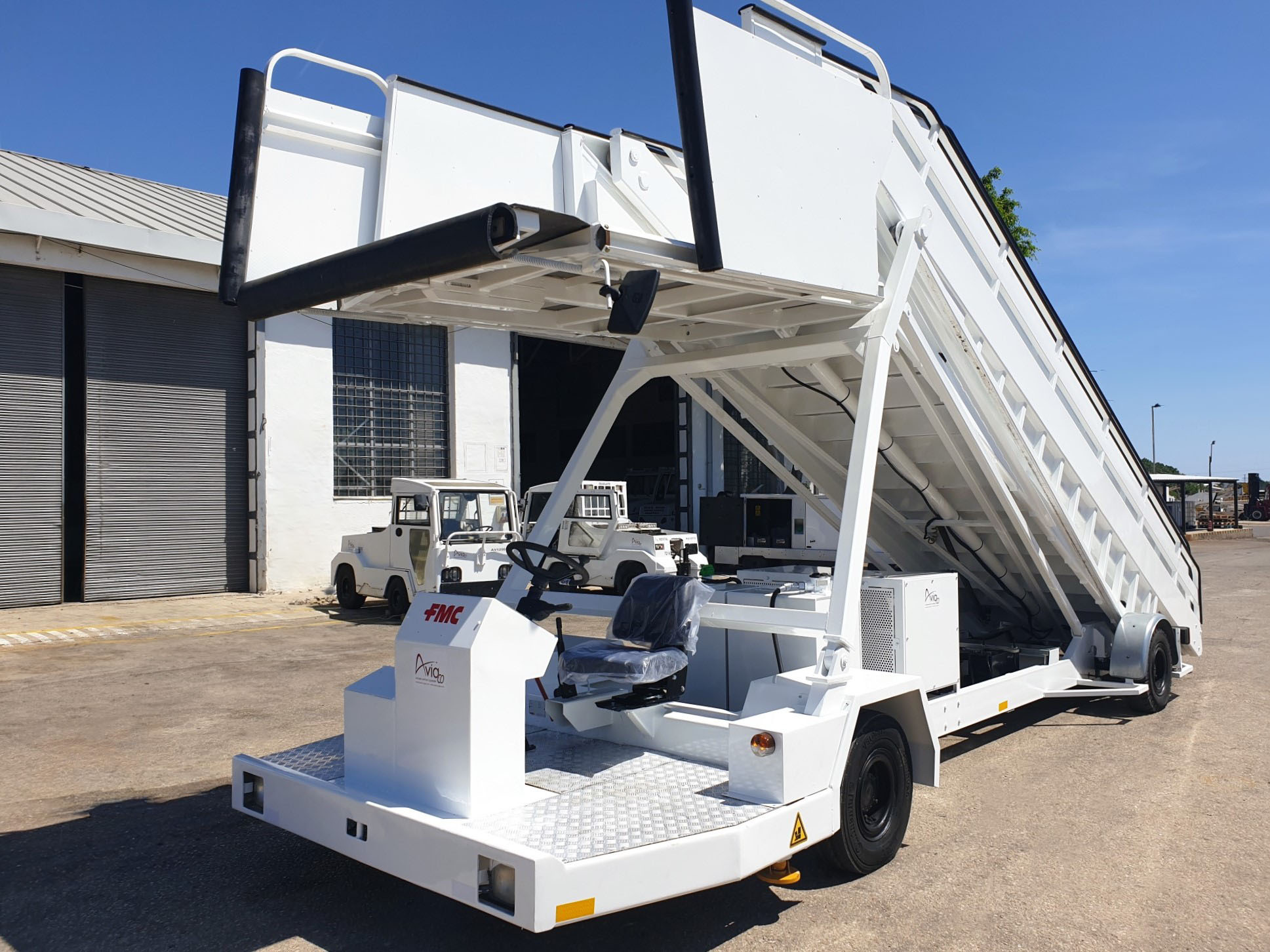 AVIACO GSE - Echipamente aeroportuare TLD - An: 2009, diesel undefined: Foto 17