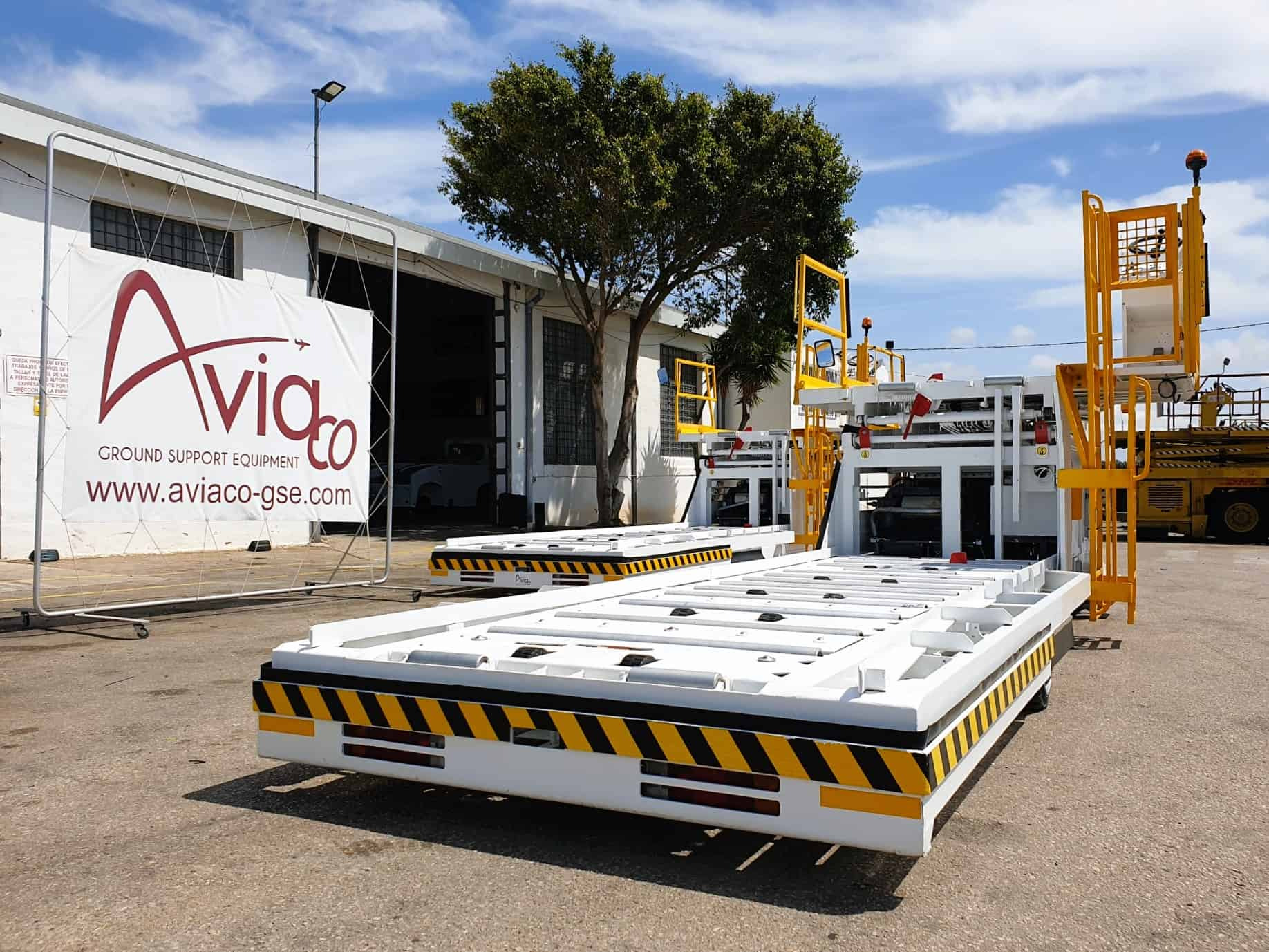 AVIACO GSE - Echipamente aeroportuare TLD - An: 2009, diesel undefined: Foto 50