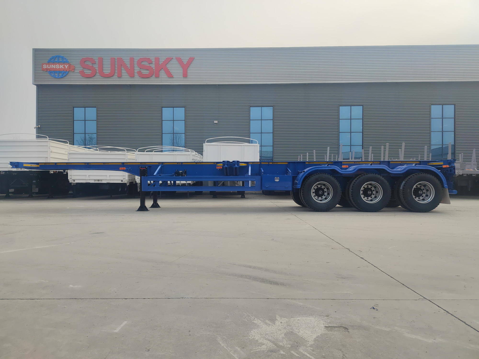 Xiamen Sunsky Vehicle Co.,Ltd - Cap tractoare SINOTRUK HOWO - An: 2024, noul undefined: Foto 3