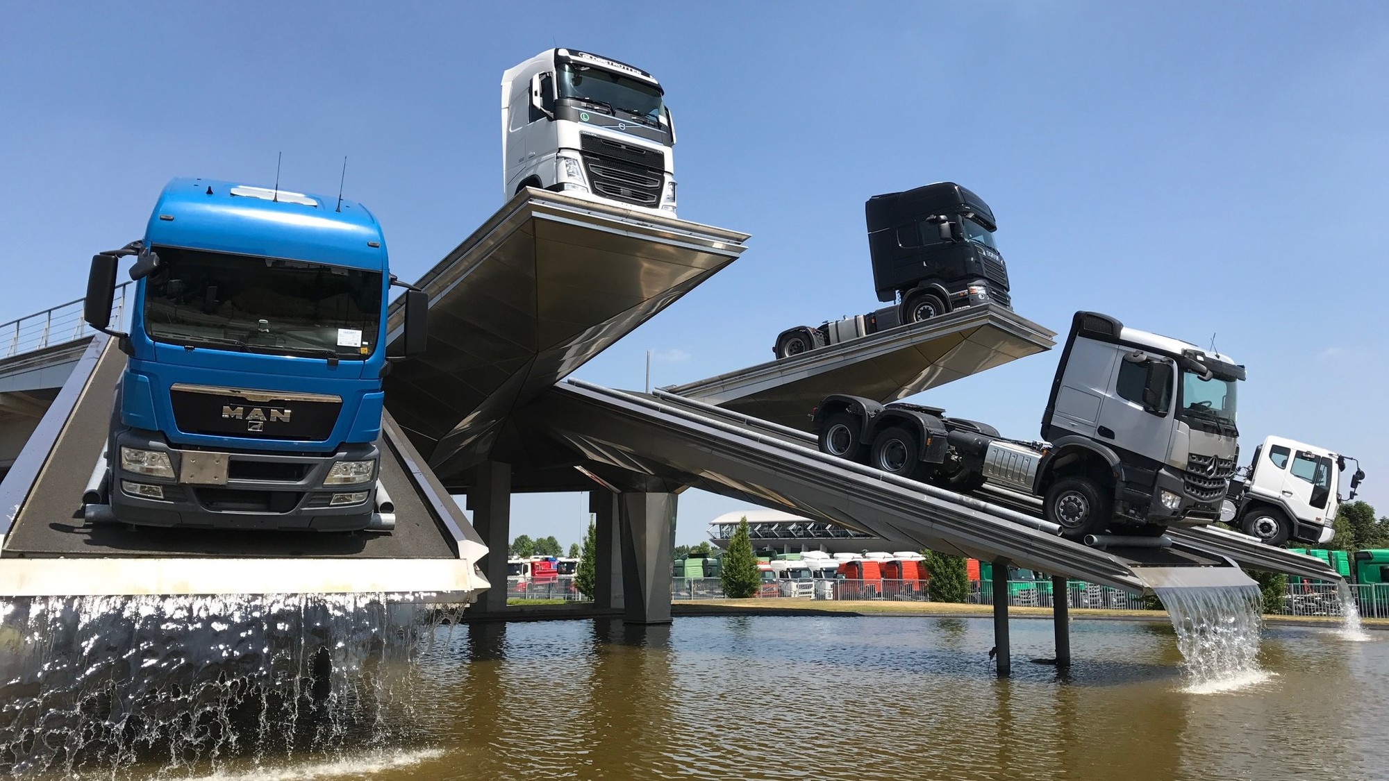 Degroote Trucks & Trailers - Camioane - 6x2, Euro 5, capac elevator undefined: Foto 6