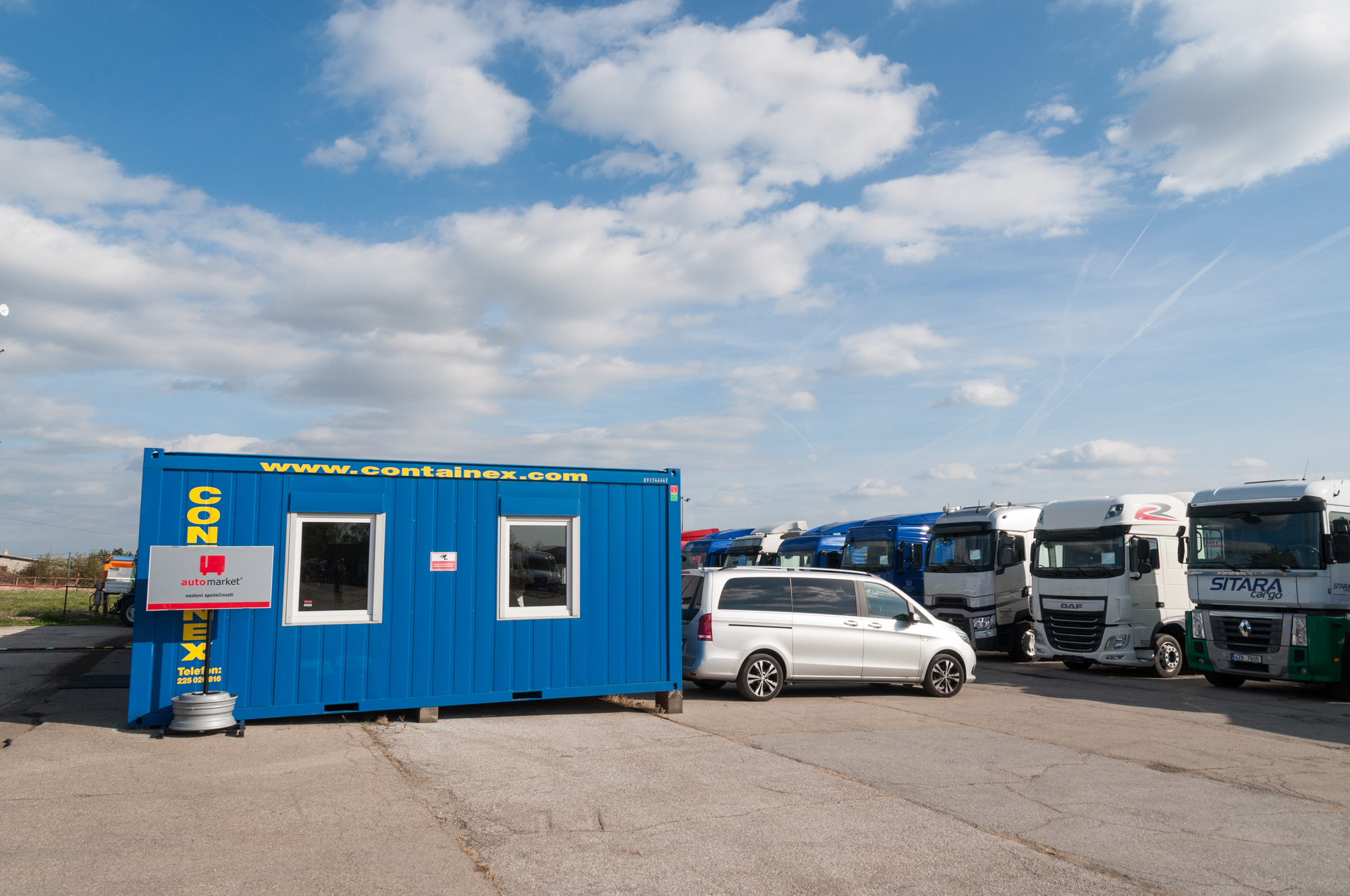 AUTOMARKET TRUCKS s.r.o. - Autobuze - cutie de viteze: automată undefined: Foto 2