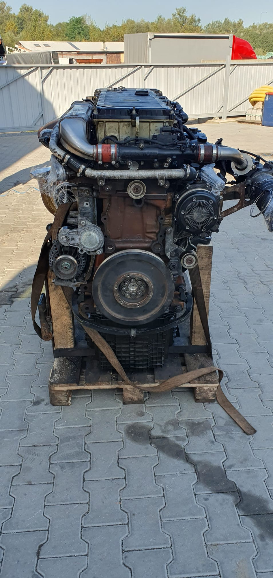 ENTECH SERVICE SPÓŁKA Z OGRANICZONĄ ODPOWIEDZIALNOŚCIĄ - Piese de schimb MAN - Polonia undefined: Foto 4