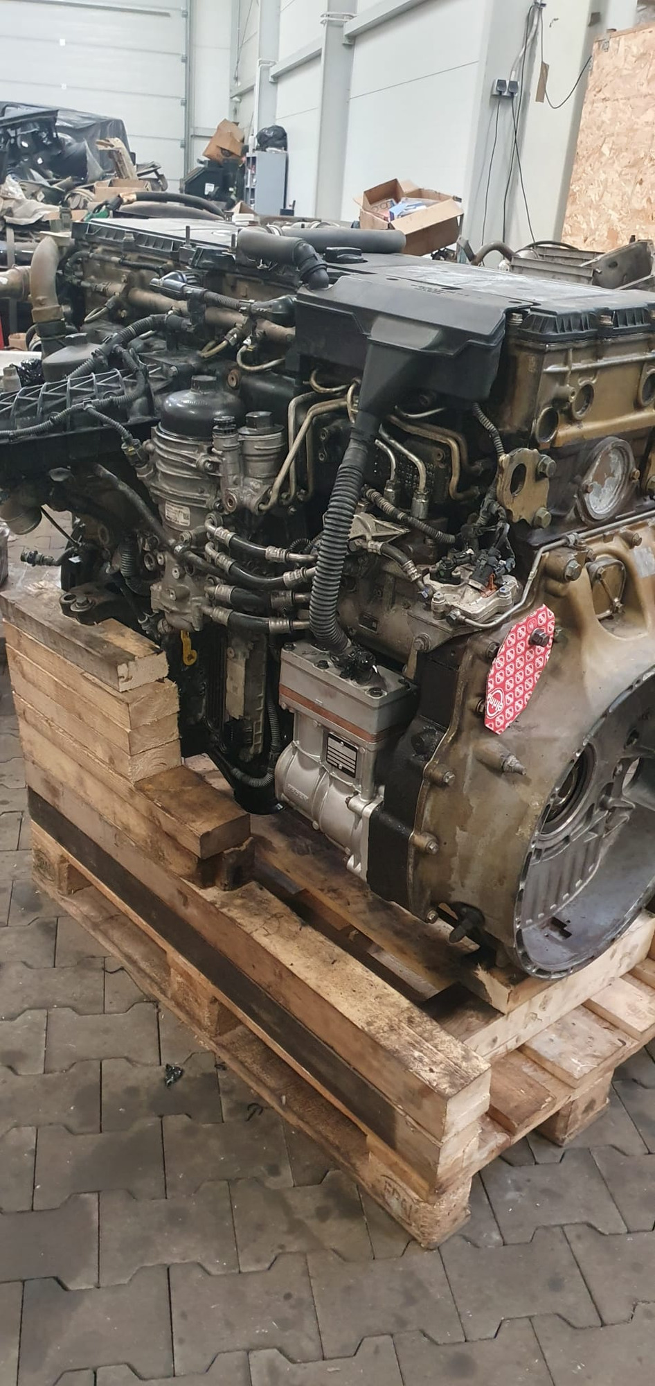 ENTECH SERVICE SPÓŁKA Z OGRANICZONĄ ODPOWIEDZIALNOŚCIĄ - Piese de schimb MAN - Polonia undefined: Foto 5