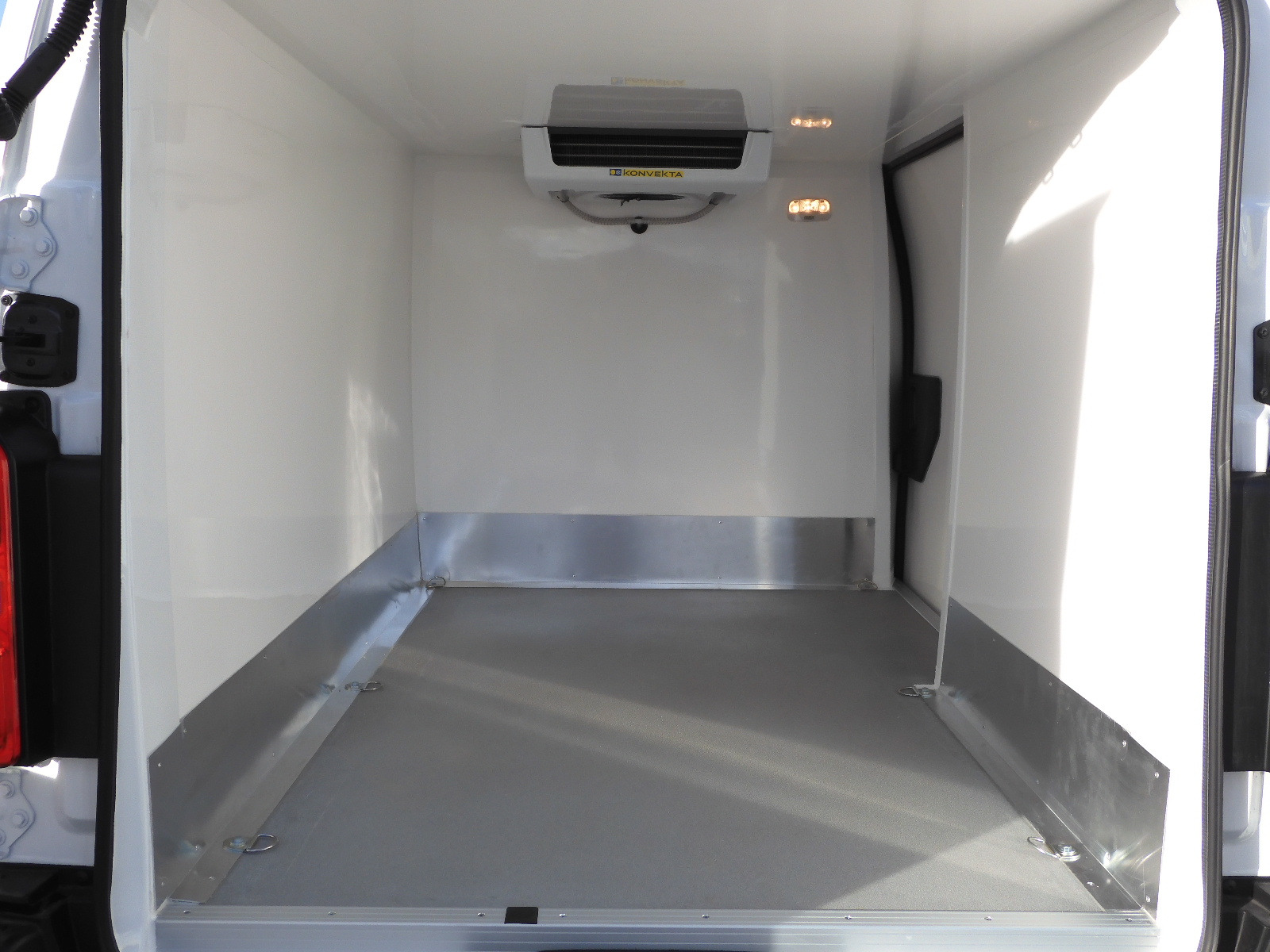 RINZ ROS d.o.o. (GmbH) - Autoutilitare undefined: Foto 55