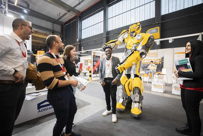 Auto Henze - Camioane MERCEDES-BENZ SK - An: 1991, 8x8 undefined: Foto 1