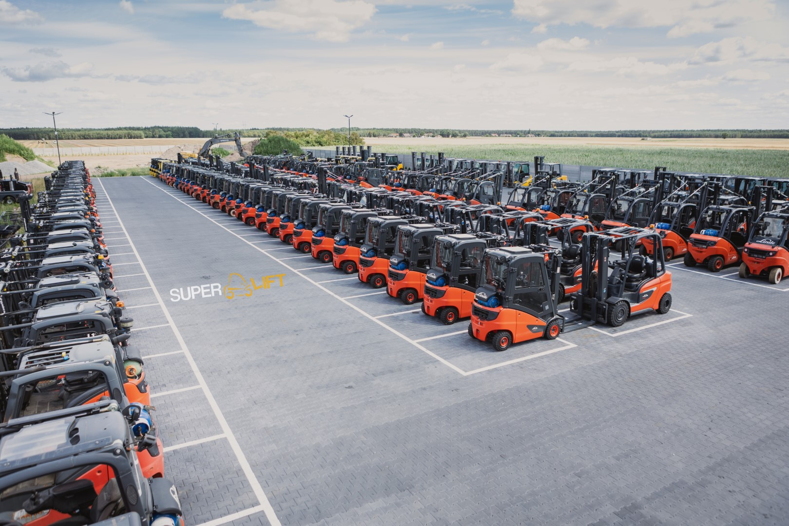 SUPERLIFT - Stivuitoare HELI - An: 2014 undefined: Foto 2