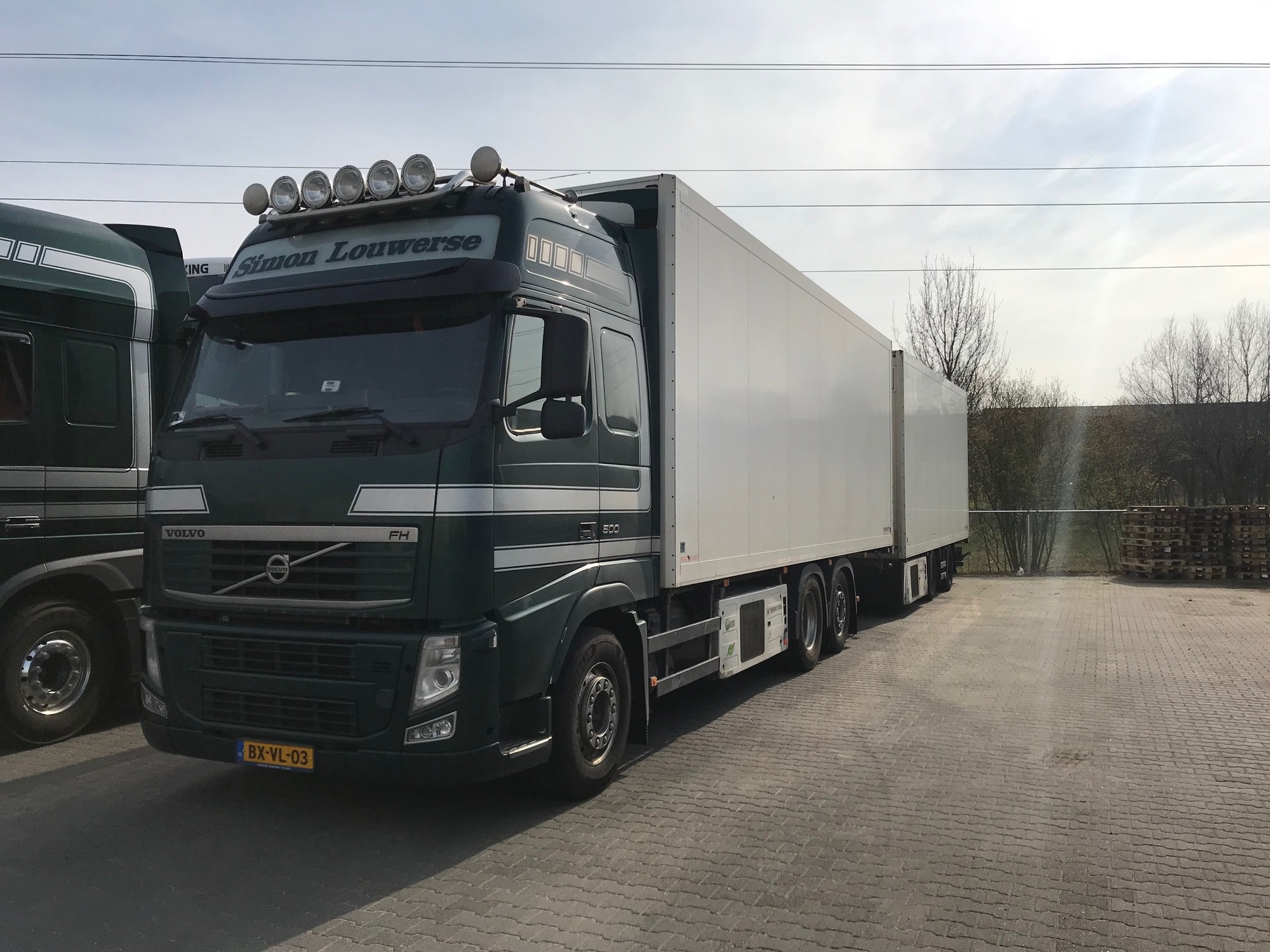 HE TRADING - oferta de vinzare undefined: Foto 3