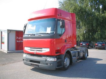 Cap tractor RENAULT: Foto 1