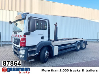 Camion cu cârlig MAN TGS 26.480
