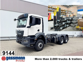Camion cu cârlig MAN TGS 33.480