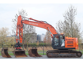 Excavator pe şenile HITACHI ZX225