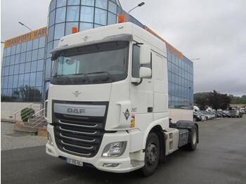 Cap tractor DAF XF 460
