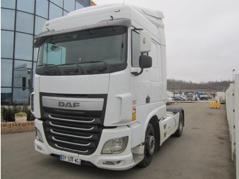 Cap tractor DAF XF 105 460
