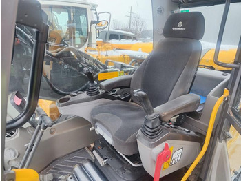 Excavator pe şenile Volvo EC180 D: Foto 5