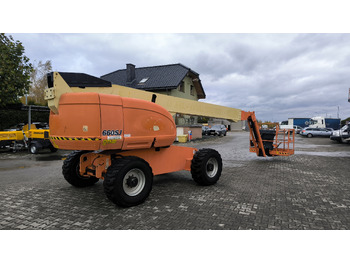 Nacela telescopica JLG