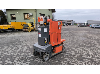 Platformă verticală JLG