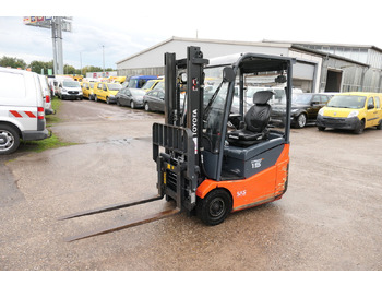 Electrostivuitor TOYOTA 7FBEST 15 Elektro Batterie 17/2021 3-Rad: Foto 2 Electrostivuitor TOYOTA 7FBEST 15 Elektro Batterie 17/2021 3-Rad: Foto 2