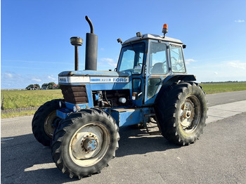 Tractor agricol FORD