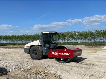 Cilindru compactor DYNAPAC