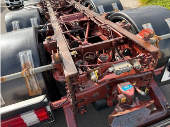 Camion şasiu Mercedes-Benz Actros 3340 6x6 Dautel Wechselsystem + Kupplung: Foto 5 Camion şasiu Mercedes-Benz Actros 3340 6x6 Dautel Wechselsystem + Kupplung: Foto 5