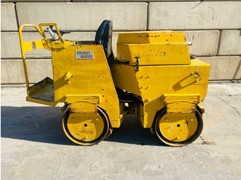 Cilindru compactor pentru asfalt BOMAG