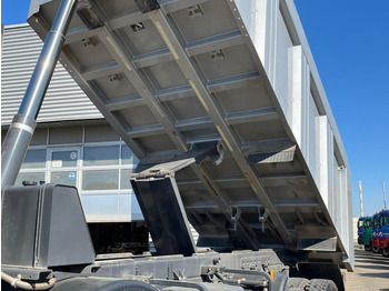 Camion basculantă MERCEDES-BENZ Arocs 4153 8x6 4 Achs Muldenkipper Meiller: Foto 2 Camion basculantă MERCEDES-BENZ Arocs 4153 8x6 4 Achs Muldenkipper Meiller: Foto 2