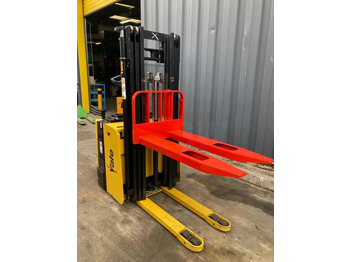 Transpalet la mare înălţime YALE