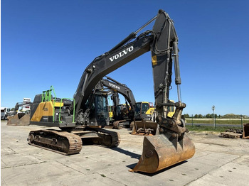 Excavator pe şenile VOLVO EC250ENL