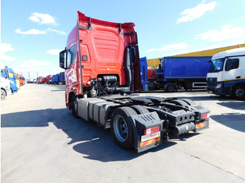 Cap tractor Ford F max ll 4x2 scab e6 12tx2620: Foto 4