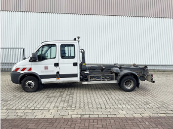 Camion cu cârlig IVECO Daily