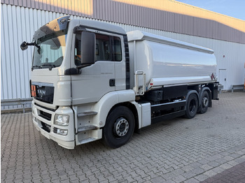 Camion cisternă MAN TGS 26.440