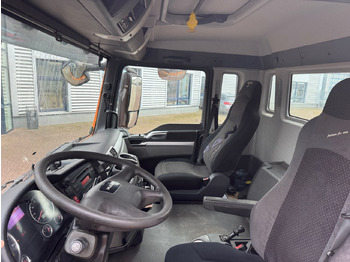 Camion cu cârlig, Camion cu macara MAN TGS 26.440 6x2-4 BL TGS 26.440 6x2-4 BL, Lenk-/Liftachse, Krankabine, Kran Epsilon Q150Z96: Foto 4 Camion cu cârlig, Camion cu macara MAN TGS 26.440 6x2-4 BL TGS 26.440 6x2-4 BL, Lenk-/Liftachse, Krankabine, Kran Epsilon Q150Z96: Foto 4