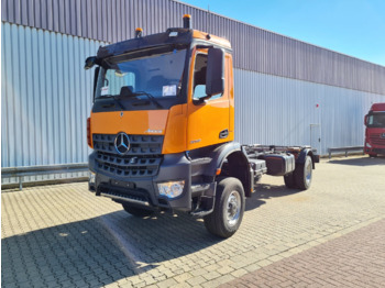 Camion şasiu MERCEDES-BENZ Arocs