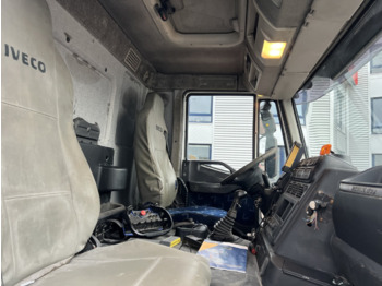 Camion şasiu Trakker AD260T36 6x4 Trakker AD260T36 6x4: Foto 5 Camion şasiu Trakker AD260T36 6x4 Trakker AD260T36 6x4: Foto 5