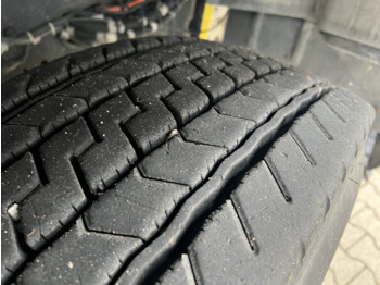 Camion şasiu Trakker AD260T36 6x4 Trakker AD260T36 6x4: Foto 4 Camion şasiu Trakker AD260T36 6x4 Trakker AD260T36 6x4: Foto 4