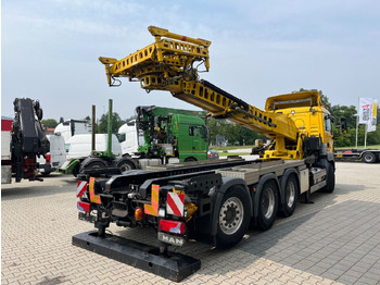 Camion cu macara MAN TGS 35.480 8x4-4BL Deuringer Garagentransporter: Foto 5 Camion cu macara MAN TGS 35.480 8x4-4BL Deuringer Garagentransporter: Foto 5