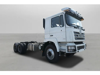 Camion şasiu SHACMAN