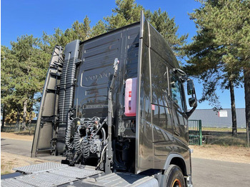 Cap tractor Volvo FH 460 ADR ACC + Dynamic Steering - I-park Cool - Lane Keeping Support - collision warning - leather - ... BE Truck: Foto 4 Cap tractor Volvo FH 460 ADR ACC + Dynamic Steering - I-park Cool - Lane Keeping Support - collision warning - leather - ... BE Truck: Foto 4