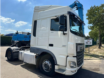 Cap tractor DAF XF 460
