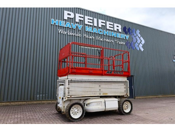 Platforma foarfeca JLG