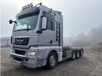 Camion cu cârlig MAN TGX 35.480