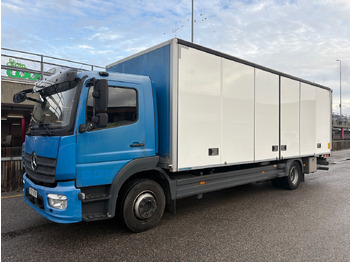 Camion MERCEDES-BENZ Atego